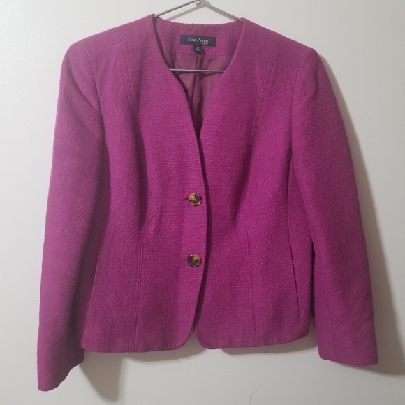 Evan Picone Jackets & Blazers - EVAN PICONE - two button blazer magenta pink